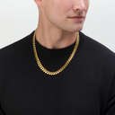 [badge: Model wears 22"]