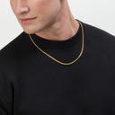 [badge: Model wears 22"]