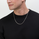[badge: Model wears 22"]
