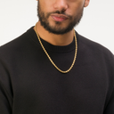 [badge: Model wears 22"]