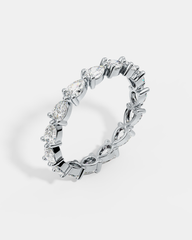 18k White Gold / US 4