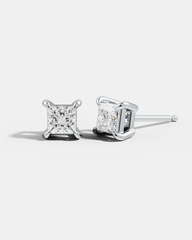 18k White Gold / 0.68 CTW